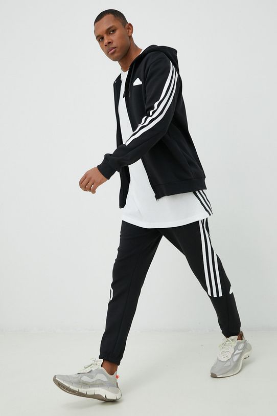 Bavlnené tričko adidas IC8245 biela SS23