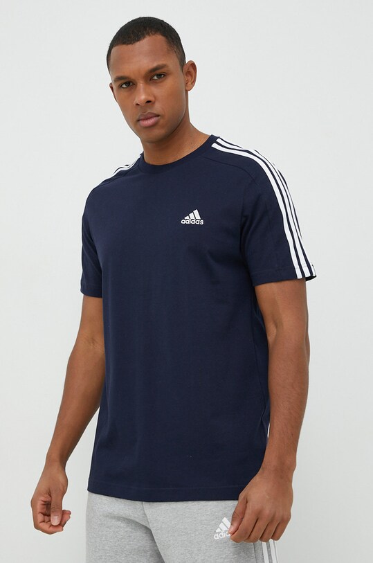 Bavlnené tričko adidas nášivka tmavomodrá IC9335