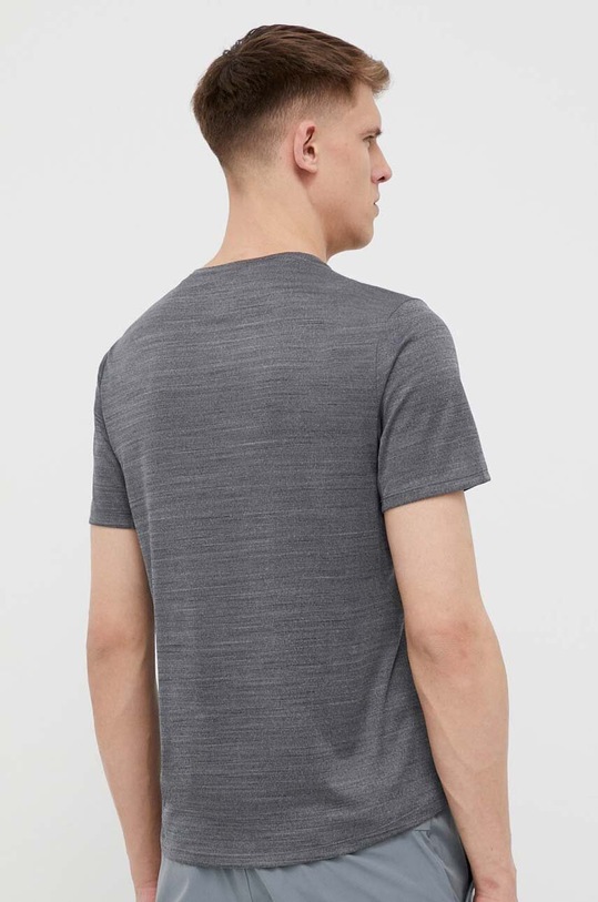 Abbigliamento Reebok maglietta da allenamento HS5929 grigio