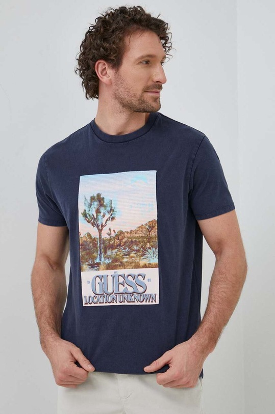 Βαμβακερό μπλουζάκι Guess βαμβάκι σκούρο μπλε M3GI74.KA260