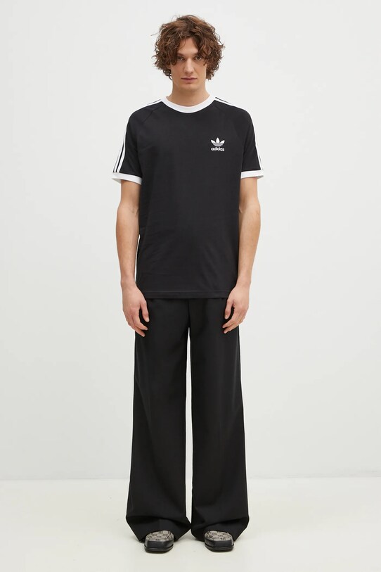 Памучна тениска adidas Originals Adicolor 3-Stripes IA4845 черен