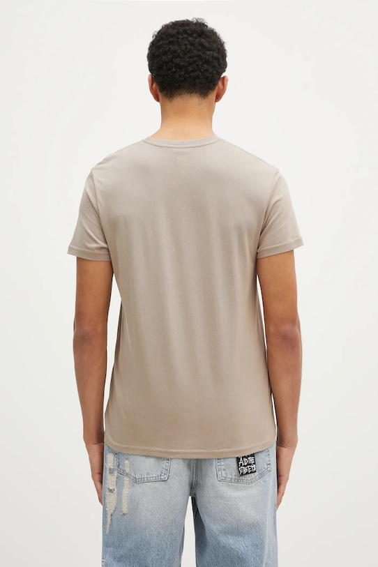 Одежда Хлопковая футболка Alpha Industries Basic T-Shirt 100501.679 бежевый