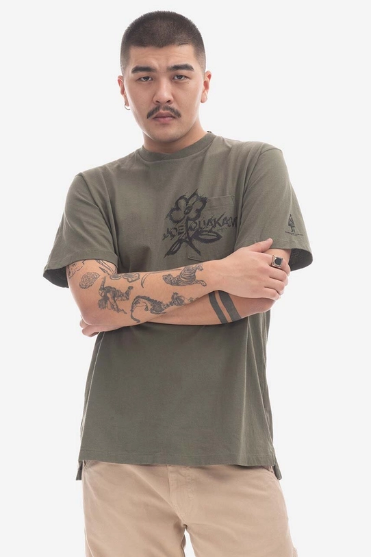 Engineered Garments t-shirt in cotone regolare verde 23S1H010.NLP016A