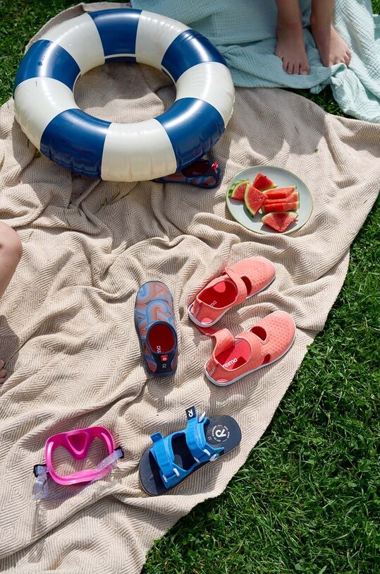 Reima pantofi de apă pentru copii Lean 5400091A.PPYH