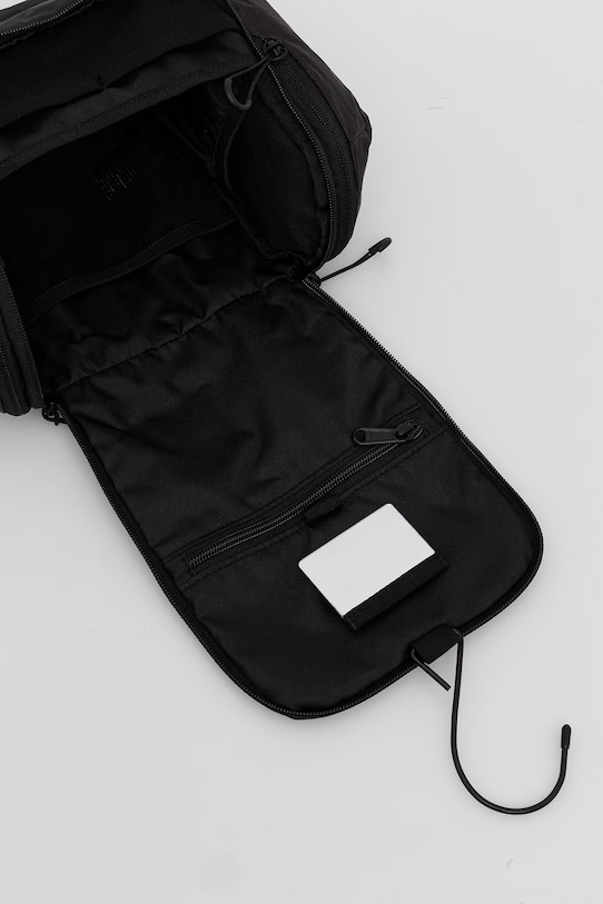 Jack Wolfskin kosmetyczka podróżna Wandermood czarny 8007861