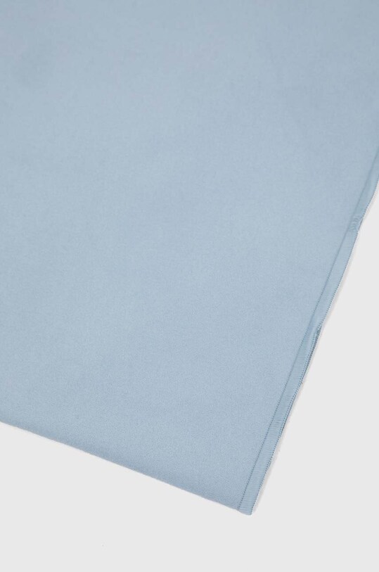 Akcesoria Under Armour ręcznik 69 x 40 cm 1383490 niebieski