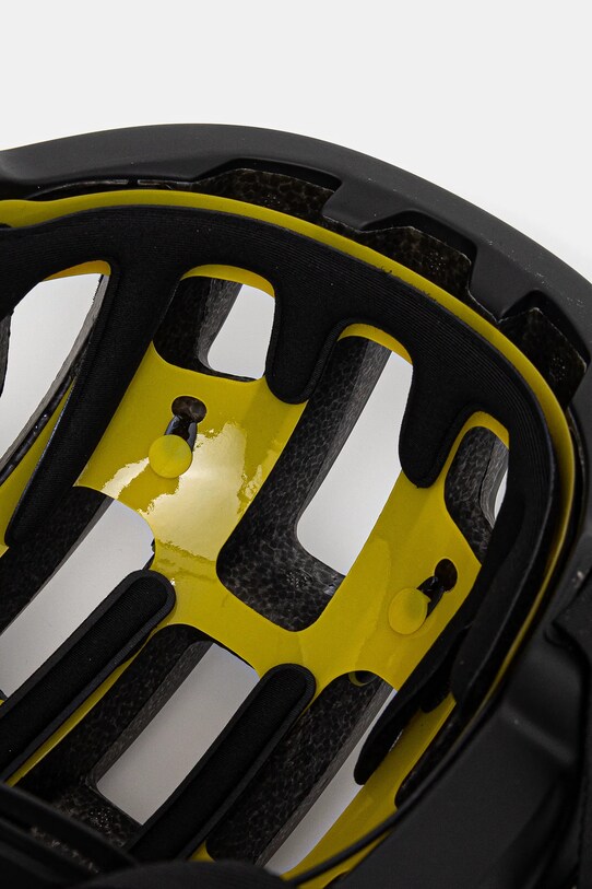 Cyklistická helma POC Octal MIPS 10801 černá