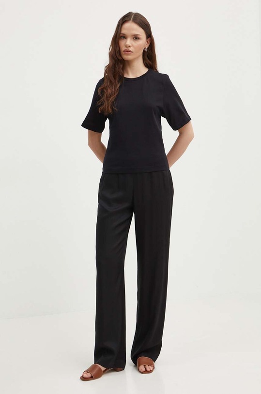 Βαμβακερό μπλουζάκι Sisley 3B4BL105G μαύρο SS24