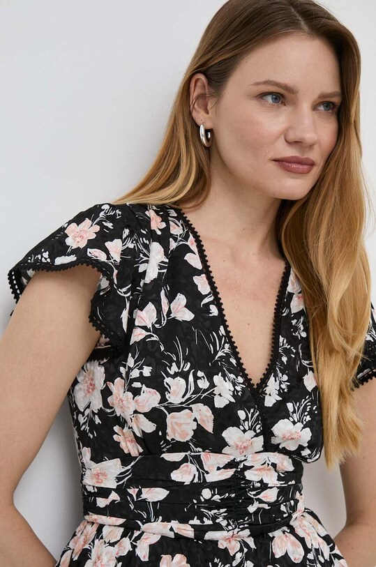 Guess felső PEPLUM rövid fekete W4GH61.WG4T2