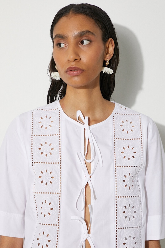 Bavlnená košeľa GANNI Broderie Anglaise Tie Blouse F9655 biela