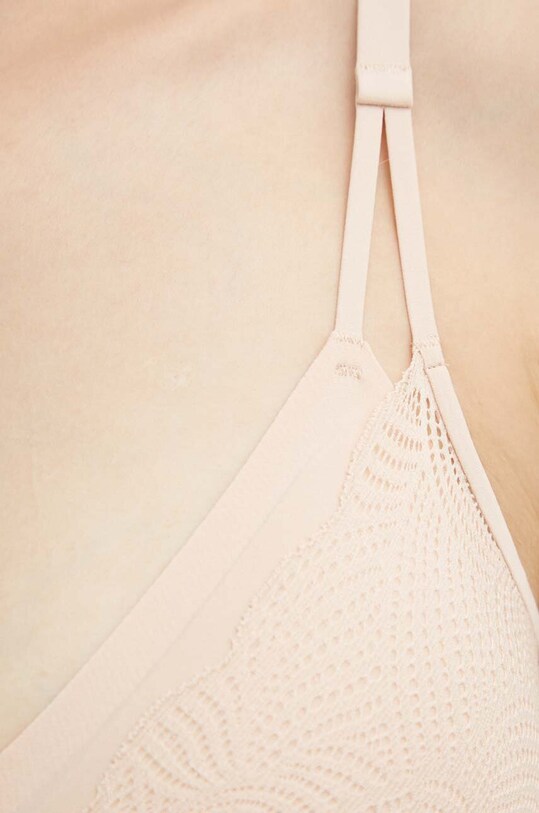 Chantelle sutien SOFT STRETCH bej C11GQ9.01N