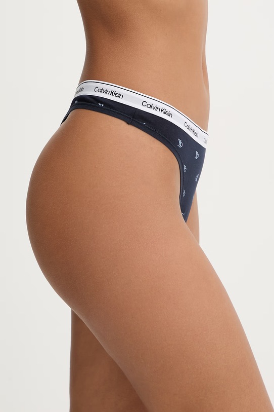 Calvin Klein Underwear tangá dámske bavlnené s elastanom 000QD5043E tmavomodrá AA00