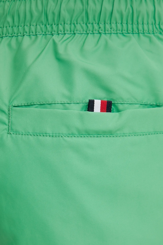 Plavkové šortky Tommy Hilfiger zelená UM0UM03258