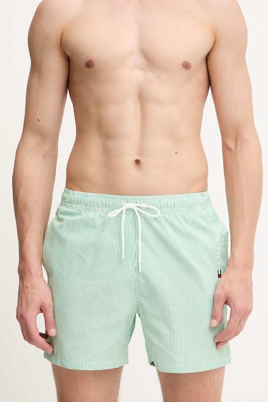 Plavkové šortky Tommy Hilfiger UM0UM03265 zelená SS25