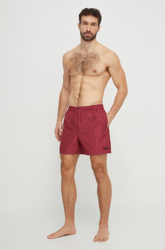 Kratke hlače za kupanje Calvin Klein KM0KM00943 bordo SS24