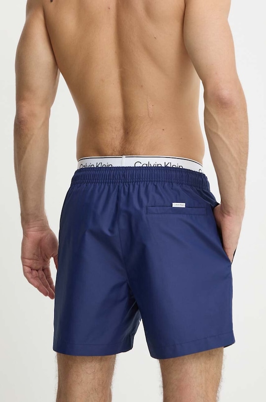 Calvin Klein szorty kąpielowe KM0KM00957 granatowy SS24