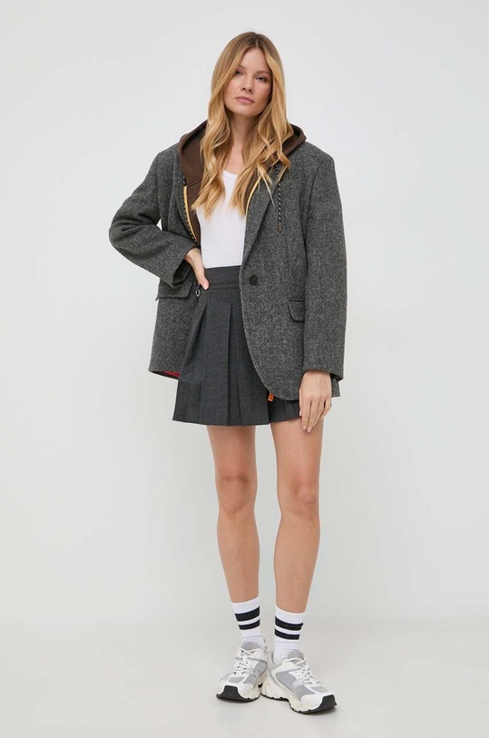 Dukserica Miss Sixty 6T4TJ2170000 smeđa SS24