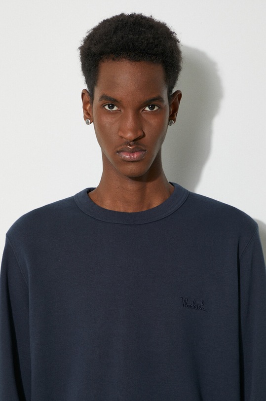 Mikina Woolrich Logo Script Crewneck CFWOSW0225MRUT3684 námořnická modř
