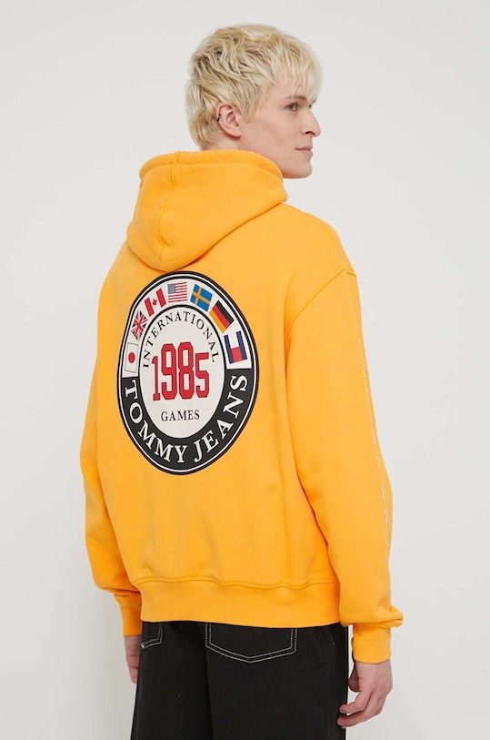 Бавовняна кофта Tommy Jeans Archive Games DM0DM19544 жовтий SS24