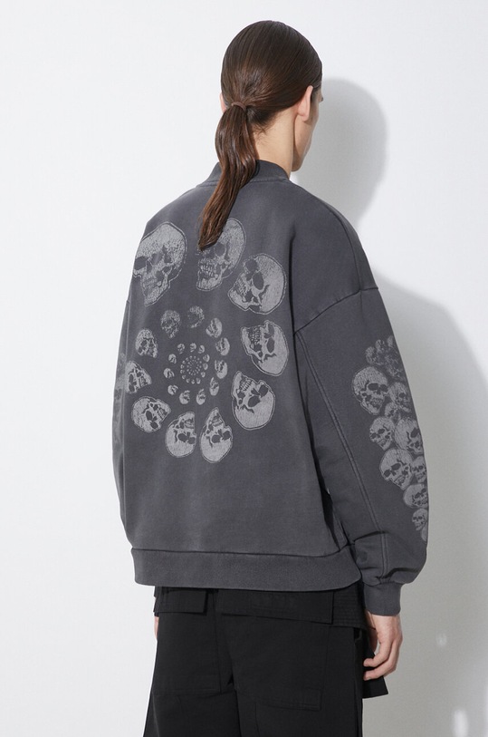 Дрехи Памучен суичър PLEASURES Skull Spiral Quarter Zip P24SP035.BLACK сив