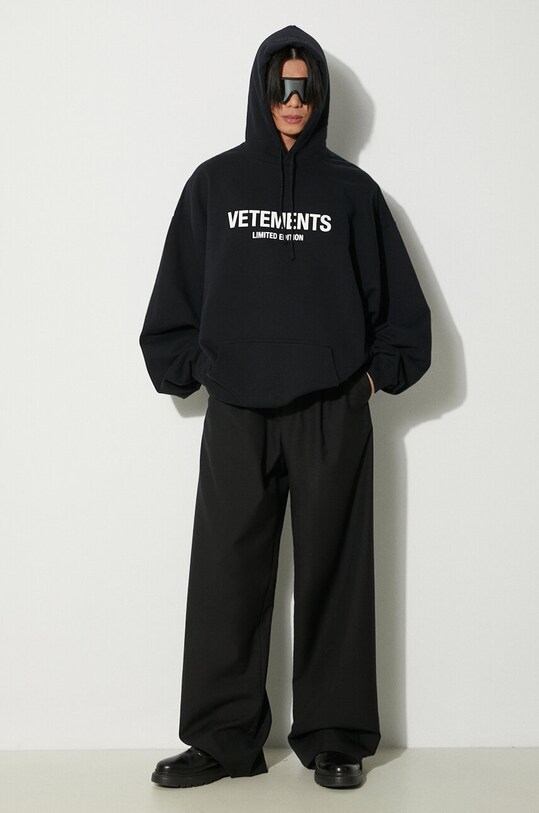 VETEMENTS bluza Limited Edition Logo Hoodie UE64HD600B negru SS24