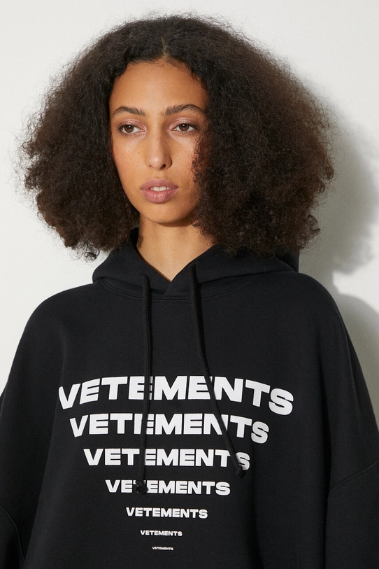 VETEMENTS sweatshirt Pyramid Logo Hoodie UE64HD120B