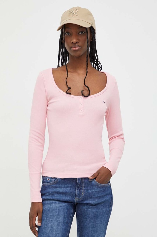Tommy Jeans longsleeve z elastanem różowy DW0DW17390