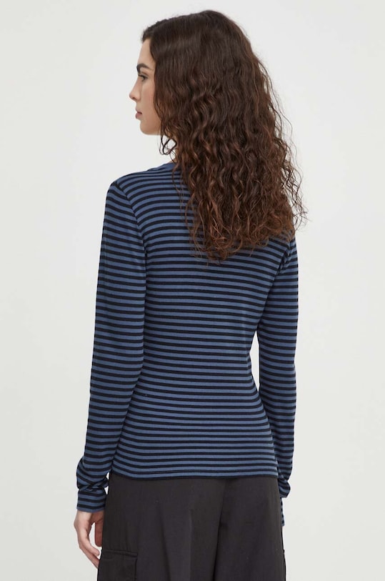 Odzież Levi's longsleeve bawełniany A4891 granatowy