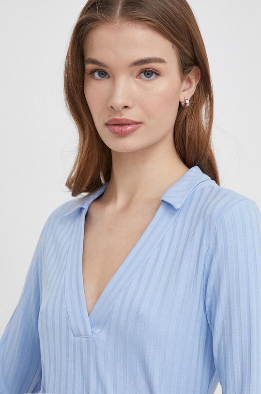 Лонгслив United Colors of Benetton голубой 3RYCD400Y