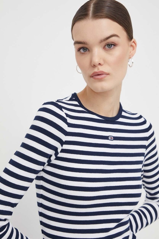 Tričko s dlouhým rukávem Tommy Jeans regular námořnická modř DW0DW17886