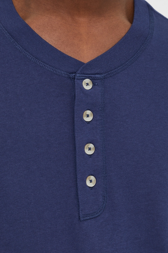 Bavlněné tričko s dlouhým rukávem Levi's námořnická modř A7278