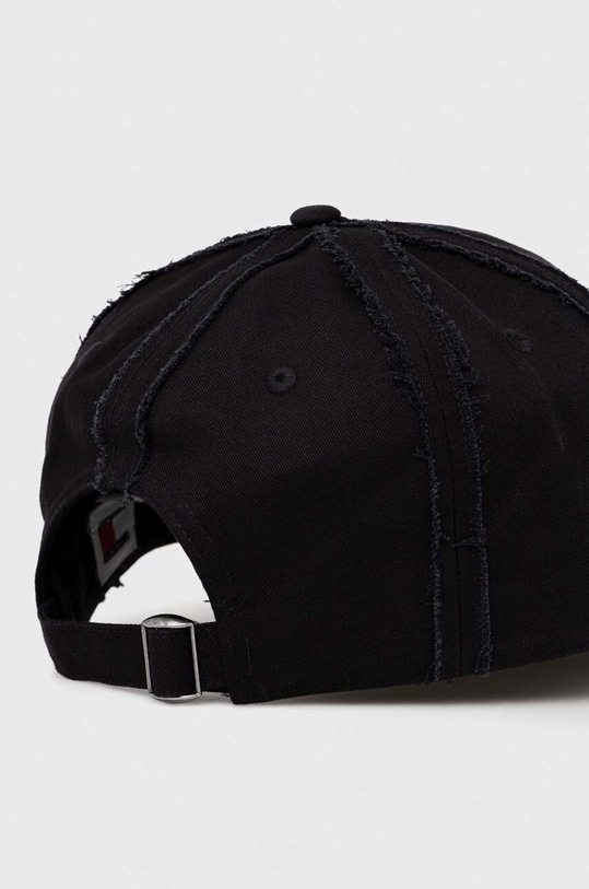 Akcesoria Tommy Jeans czapka z daszkiem bawełniana AW0AW15851 czarny