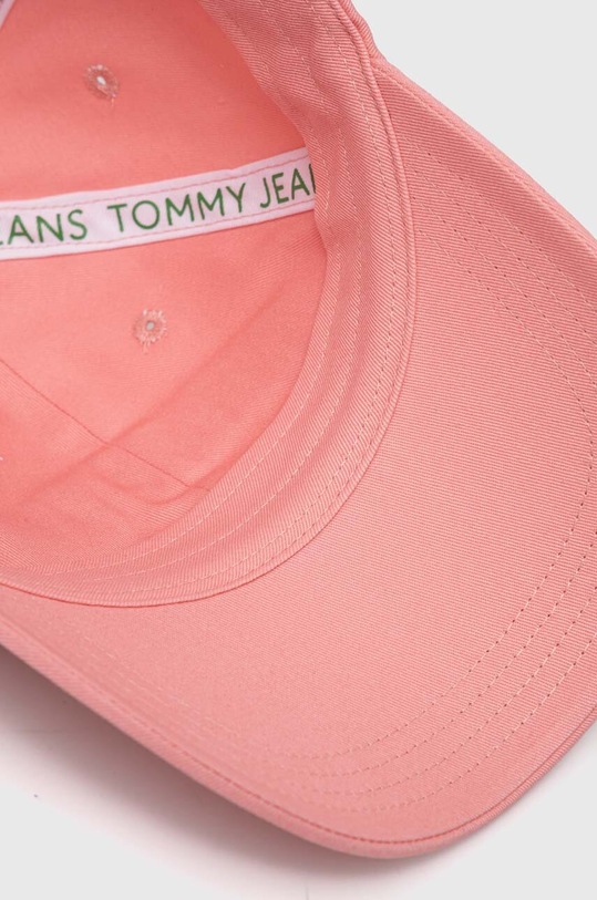 Памучна шапка с козирка Tommy Jeans розов AW0AW15959