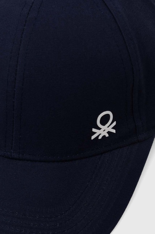 Chłopiec United Colors of Benetton czapka z daszkiem bawełniana dziecięca 6G0QGA012.P.Seasonal granatowy