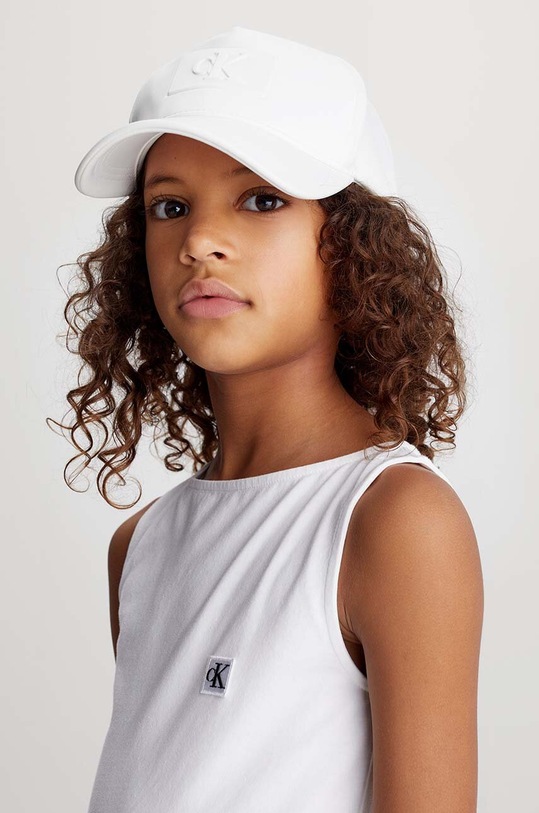 Calvin Klein Jeans czapka z daszkiem dziecięca IU0IU00591.PPYH biały