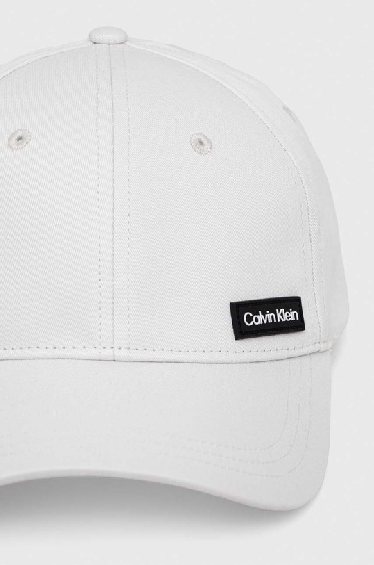 Bavlněná baseballová čepice Calvin Klein K50K510487 bílá SS24