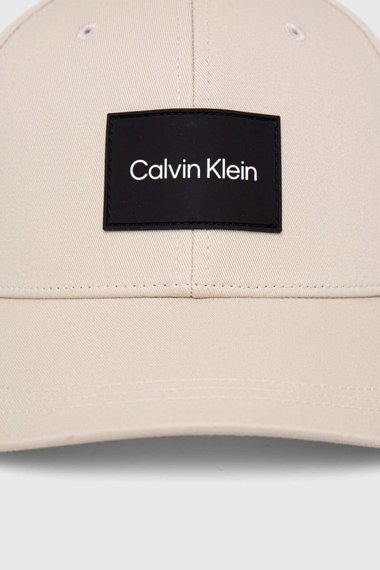 Calvin Klein czapka z daszkiem bawełniana KM0KM00983 beżowy SS24