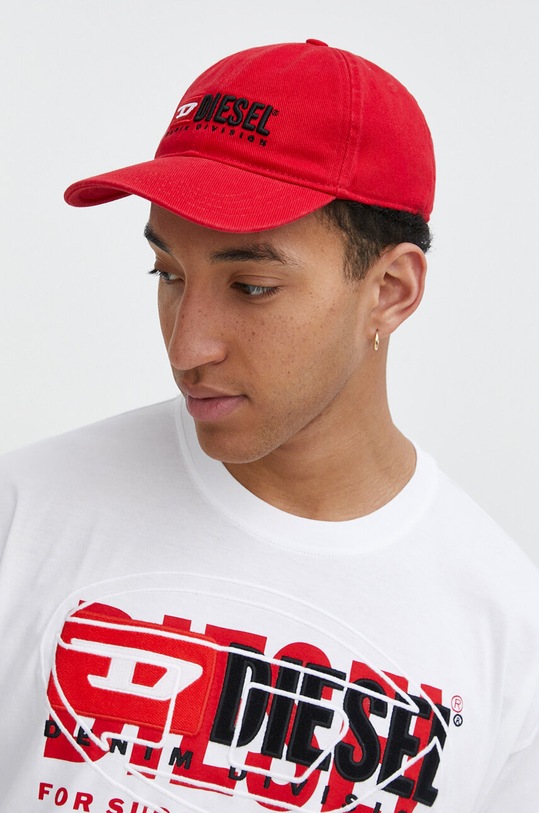 Diesel șapcă de baseball din bumbac A11356.0PFAA rosu
