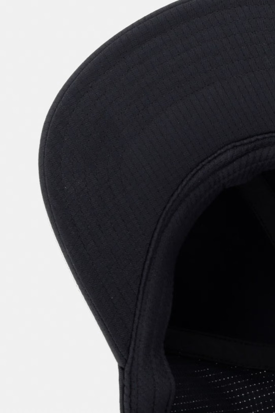 Under Armour czapka z daszkiem Iso Chill Armourvent czarny 1383438