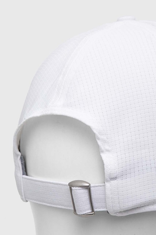 Dodatki Kapa s šiltom Under Armour Iso Chill Armourvent 1383440 bela