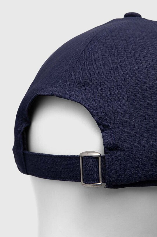 Akcesoria Under Armour czapka z daszkiem Iso Chill Armourvent 1383440 granatowy