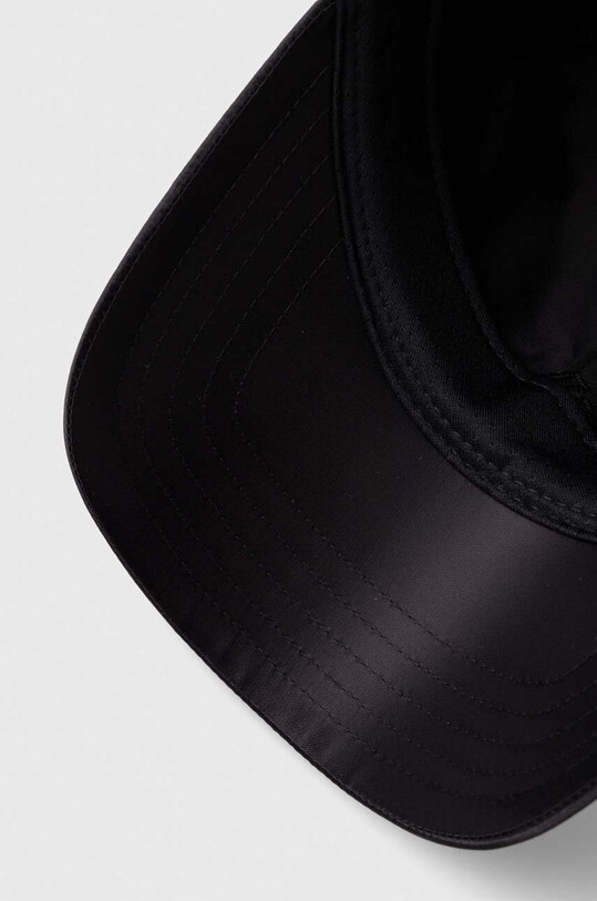 Шапка с козирка adidas черен IP6314
