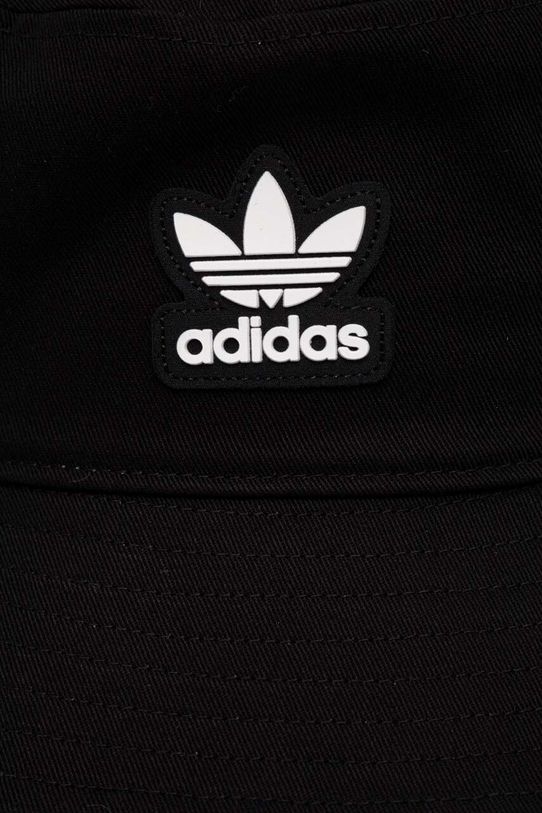Bavlnený klobúk adidas Originals IT7618 čierna SS24