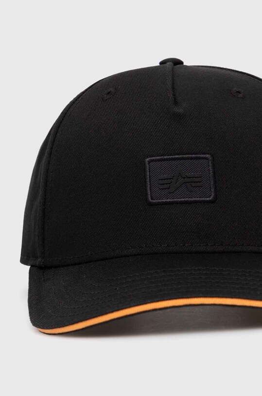 Alpha Industries czapka z daszkiem bawełniana Essentials RL 146900 czarny SS24