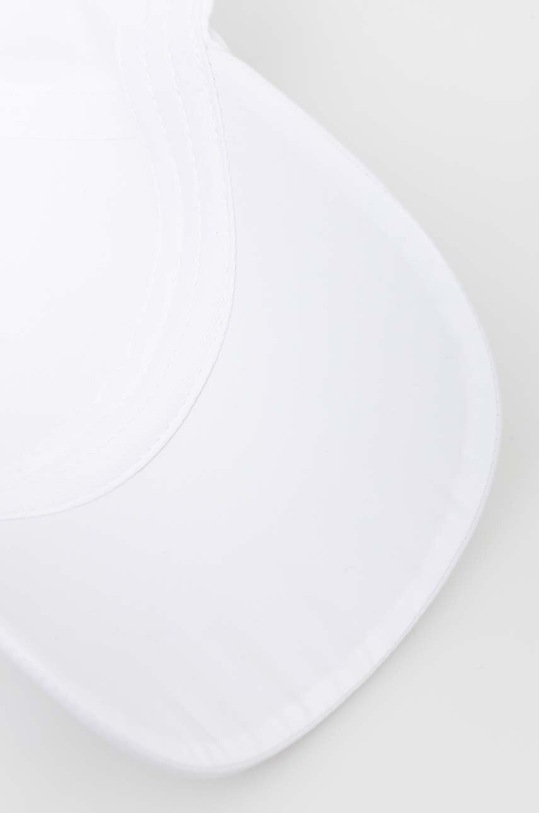 Helly Hansen czapka z daszkiem biały 67517