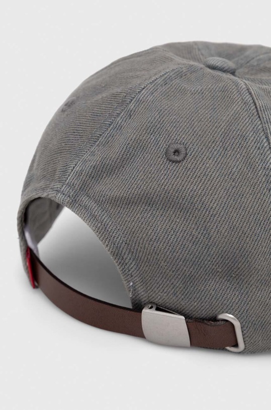 Αξεσουάρ Βαμβακερό καπέλο του μπέιζμπολ Levi's D7589.0013 γκρί