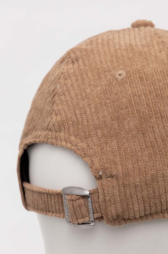 Accessori New Era cappello con visiera in velluto a coste 60434999 marrone