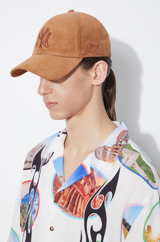 New Era czapka z daszkiem sztruksowa 60435069