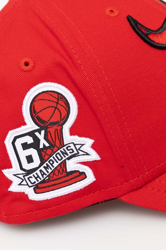 Bavlněná baseballová čepice New Era 60435137 červená SS24