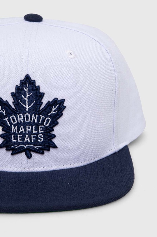 Šiltovka Mitchell&Ness NHL TORONTO MAPLE LEAFS HHSS5367.TMLYYPPPWHBL biela SS24